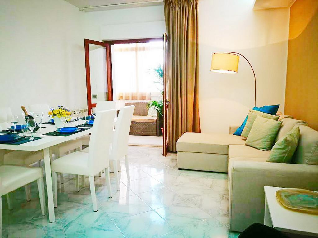 Apartment Acquamarina With Terrace